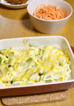 新玉ねぎとアボカドのマヨチーズ焼き♪-レシピのメイン写真