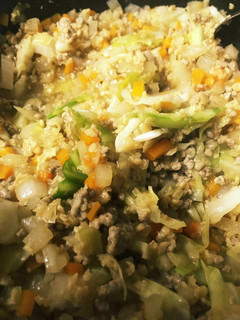 ヨシダソースで簡単!ひき肉野菜炒め-レシピのメイン写真