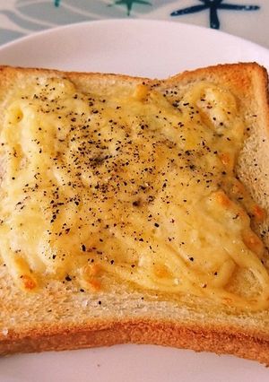 旨ウマ♪朝ごはん！マヨチーズトースト-レシピのメイン写真