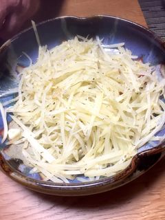 新じゃがのペペロンチーノ風-レシピのメイン写真