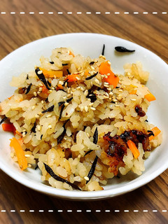 ひじきの炊き込みご飯 *-レシピのメイン写真