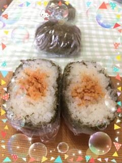 おにぎり半分こ〜(o˘◡˘o)♡-レシピのメイン写真