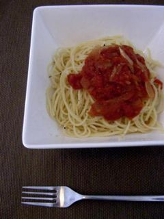 旨み凝縮のトマトソースパスタ-レシピのメイン写真