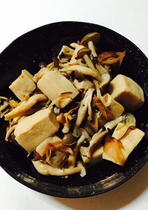 ヘルシー高野豆腐としめじの鰹節煮-レシピのメイン写真