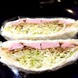 お弁当に!簡単キャベツソーセージサンド!