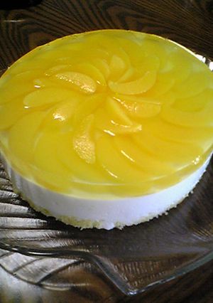 見た目もきれい☆彡もものムースケーキ-レシピのメイン写真