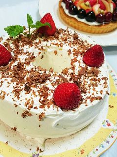 クリスマスにも☆苺のシフォンケーキ♡-レシピのメイン写真