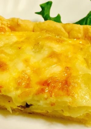 ポテトとアンチョビのマヨ入りキッシュ-レシピのメイン写真