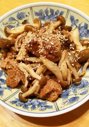 大豆のお肉とキノコ炒め-レシピのメイン写真