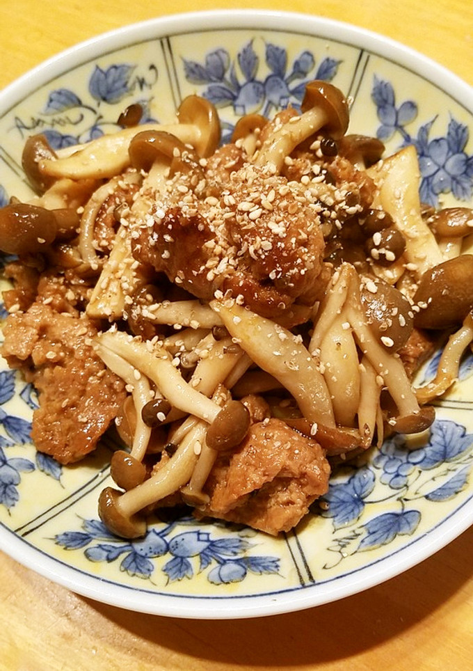 大豆のお肉とキノコ炒め-レシピのメイン写真