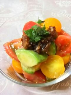 バルサミコで爽快トマトとアボカドのサラダ-レシピのメイン写真