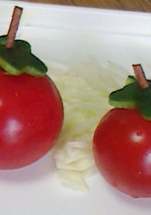 ミニトマトをかわいく♡かわいいお弁当に！-レシピのメイン写真