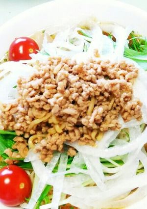 野菜もお肉も採れる！甘辛冷やし麺-レシピのメイン写真