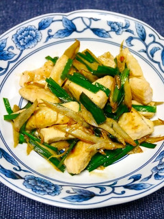 簡単!ニラごぼうとぷるぷる鶏むね炒め-レシピのメイン写真
