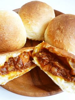 焼きカレーパン-レシピのメイン写真