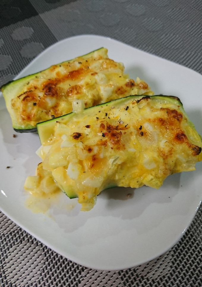 魚焼きで簡単ズッキーニのマヨ卵チーズ焼き-レシピのメイン写真