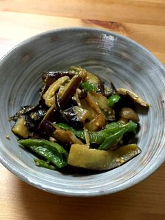 簡単 ナスとピーマンのごま炒め-レシピのメイン写真