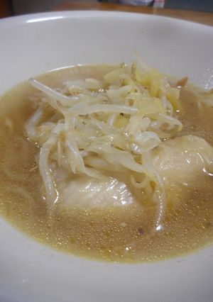 鶏手羽ともやしのスープ-レシピのメイン写真