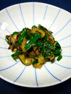 簡単副菜!ニラと茄子の胡麻味噌炒め-レシピのメイン写真