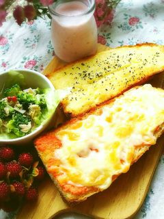 ☆定番!明太チーズフランス☆朝ごはん~!-レシピのメイン写真