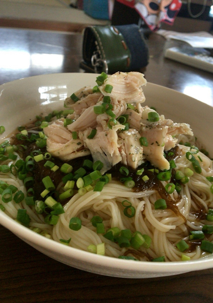 ササミともずくのさっぱりそうめん-レシピのメイン写真