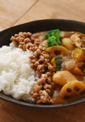 定番！野菜たっぷり納豆カレー-レシピのメイン写真