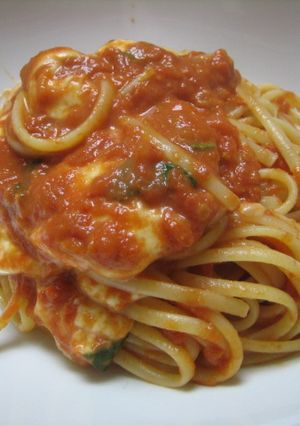アツアツが美味しいトマトパスタ-レシピのメイン写真