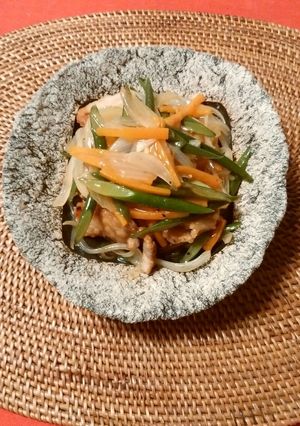 豚バラとニンニクの芽のオイスター炒め-レシピのメイン写真