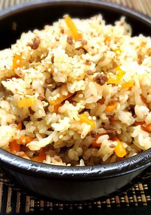 簡単美味しい♡挽肉の混ぜご飯-レシピのメイン写真