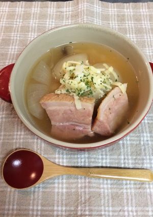 圧力鍋で新玉ねぎ丸ごとスープ-レシピのメイン写真