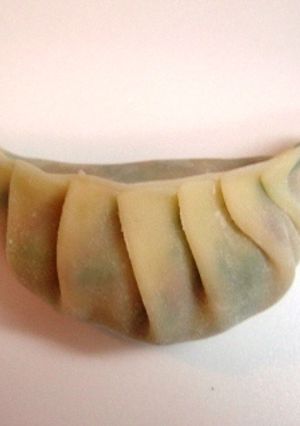 餃子の包み方＊自己流（チェシャ猫型）-レシピのメイン写真