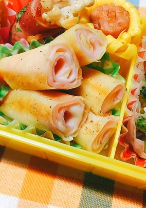 お弁当にも♡ワンタンの皮でハムチーズ巻き-レシピのメイン写真