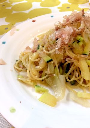 しゃっきりズッキーニとツナの和風パスタ-レシピのメイン写真