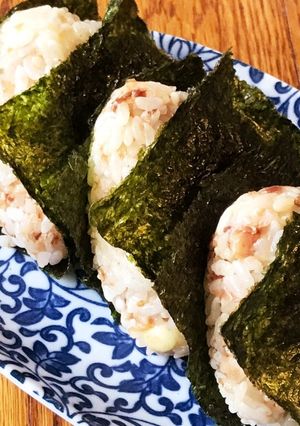 チーズおかかおにぎり△-レシピのメイン写真