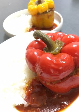 ⌘ パプリカの肉詰め ⌘ お米入り ⌘-レシピのメイン写真