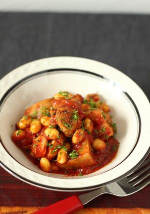 大豆と鶏もも肉のトマト煮-レシピのメイン写真