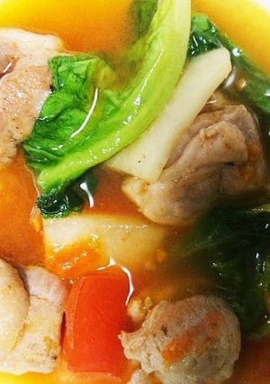 鶏モモとカブとレタスとトマトのコンソメ煮-レシピのメイン写真