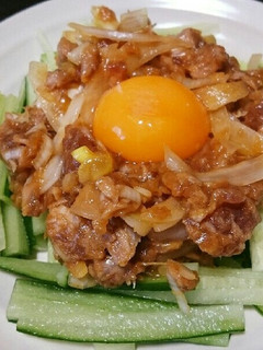 鰹のたたきの残りものユッケ-レシピのメイン写真