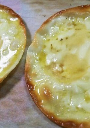 餃子の皮ピザ☆ハニーチーズ-レシピのメイン写真