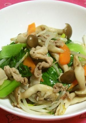 しめじと青梗菜のマヨネーズソテー-レシピのメイン写真