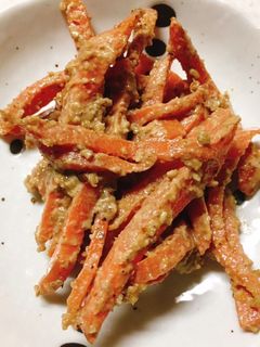 人参の胡麻くるみ和え-レシピのメイン写真