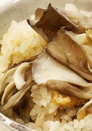 生姜が香る 美味しい舞茸ごはん♪ 簡単♪-レシピのメイン写真