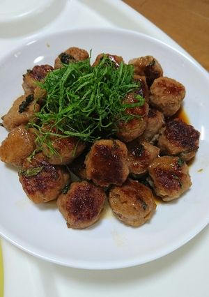 子どもと一緒に☆ふわふわ照り焼き肉団子-レシピのメイン写真