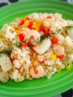 洋食屋さんのシーフードガーリックピラフ⛵-レシピのメイン写真
