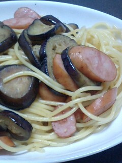 茄子とウィンナーの塩ダレ風パスタ-レシピのメイン写真