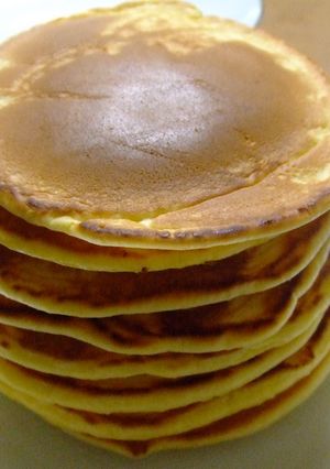 薄焼きだって幸せだもん♪ホットケーキ-レシピのメイン写真