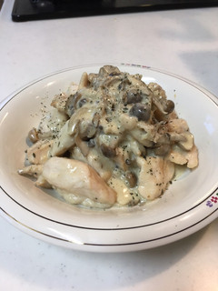 鶏むね肉のストロガノフ♪サワークリームで-レシピのメイン写真