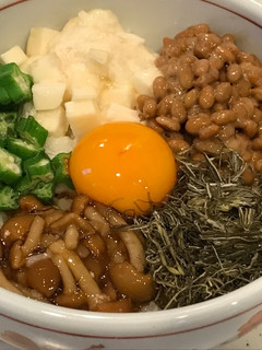 5種のネバネバ+卵、ネバール卵丼ぶり!-レシピのメイン写真