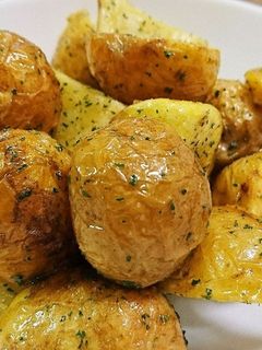 お弁当にも!新じゃがのバターパセリ和え-レシピのメイン写真