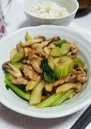 豚バラとセロリの中華炒め-レシピのメイン写真